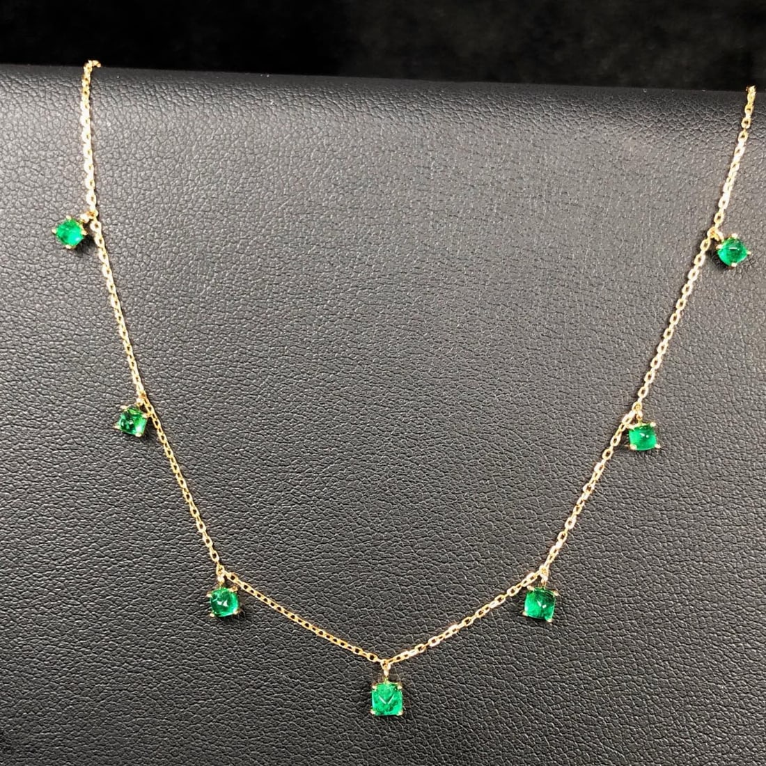 14k Gold 1.05 Ct Natural Emerald Necklace - 5
