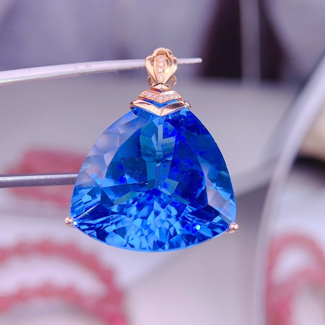 14k Gold 39.5 Ct Natural Topaz & Diamond Pendant( Without Chain ) - 6