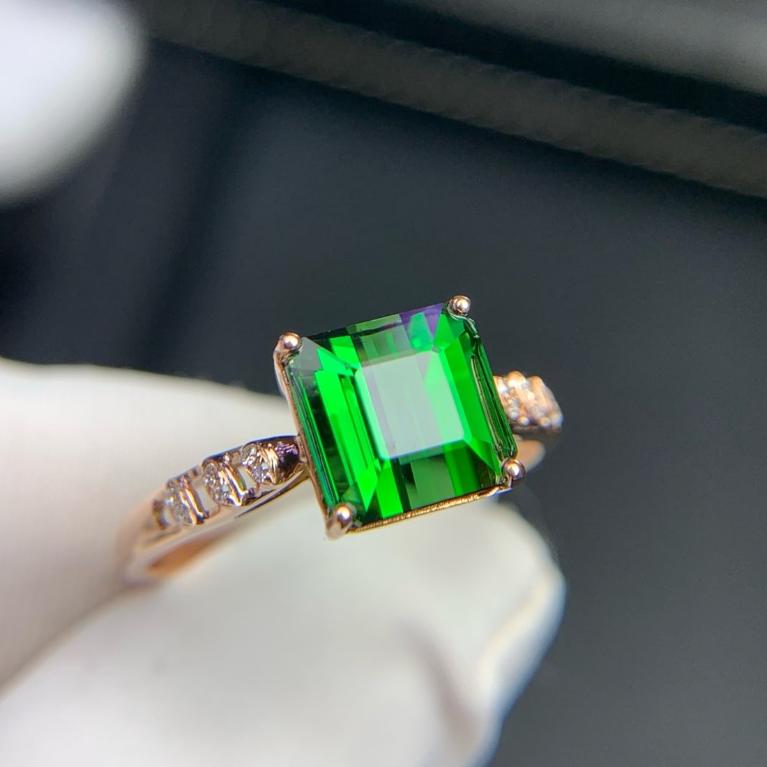 14k Gold 2.3 Ct Natural Tourmaline & Diamond Ring - 8