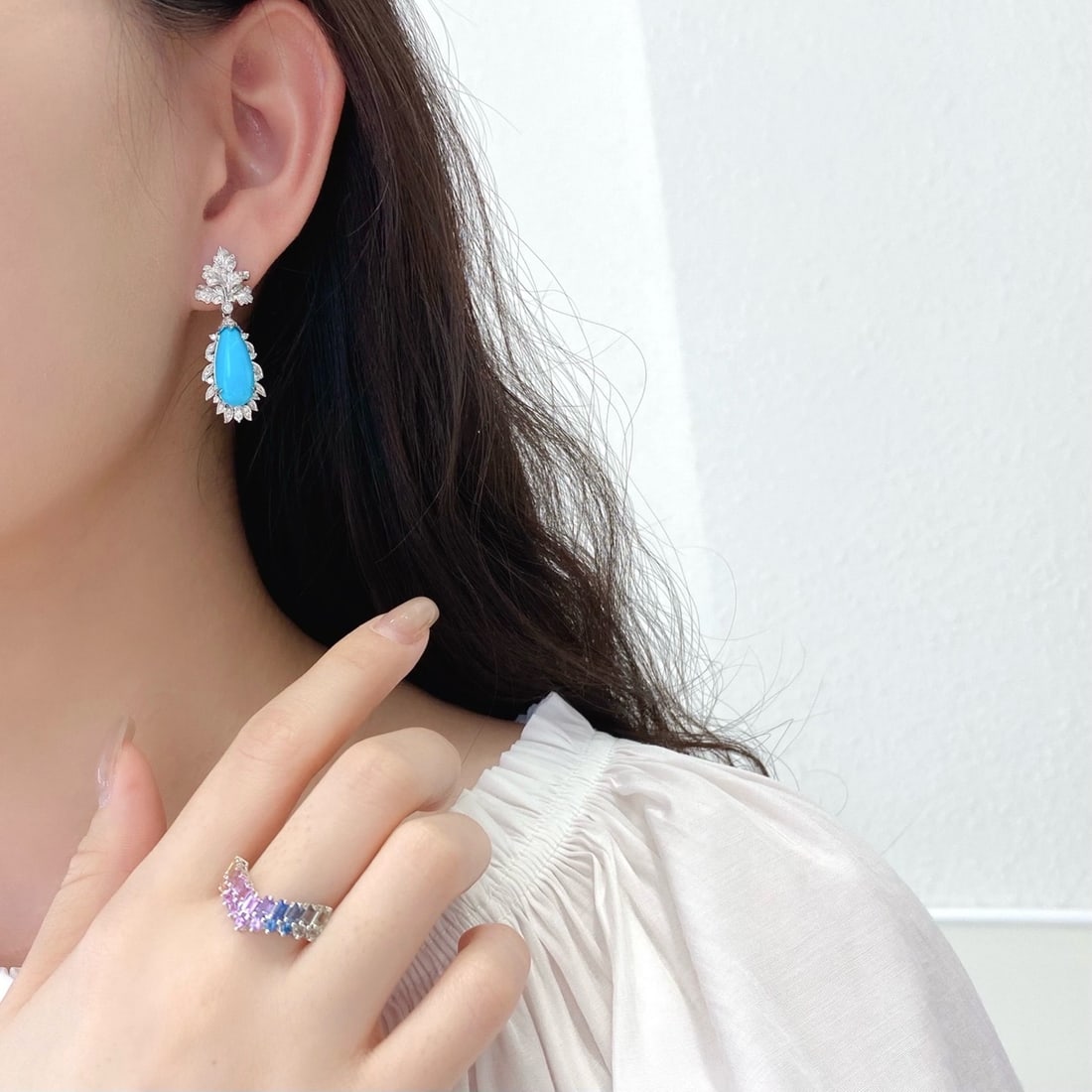14k Gold 7.43 Ctw Natural Blue Turquoise & Diamond Earrings - 3