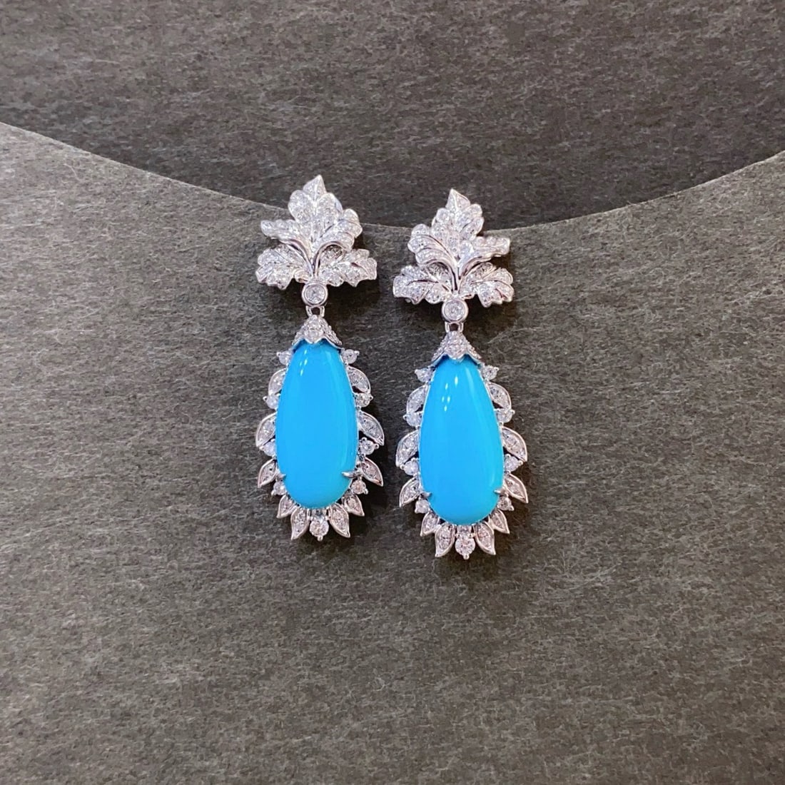 14k Gold 7.43 Ctw Natural Blue Turquoise & Diamond Earrings - 6