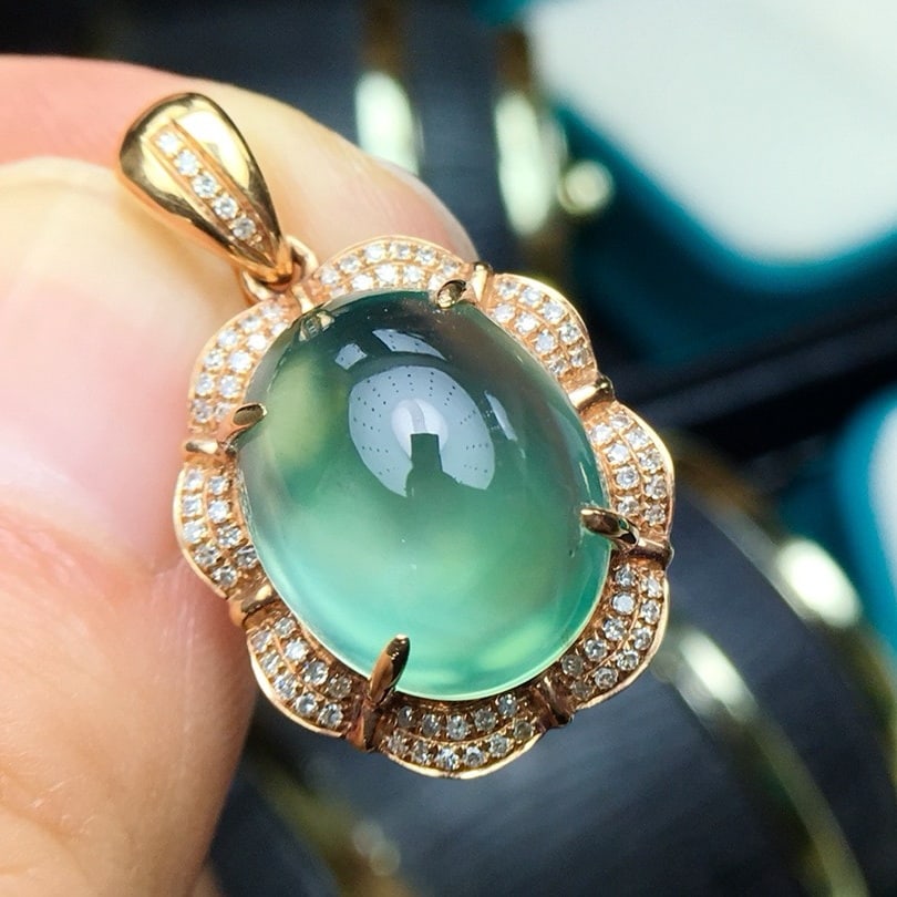 14k Gold 11.2 Ct Natural Prehnite & Diamond Pendant( Without Chain ) - 3