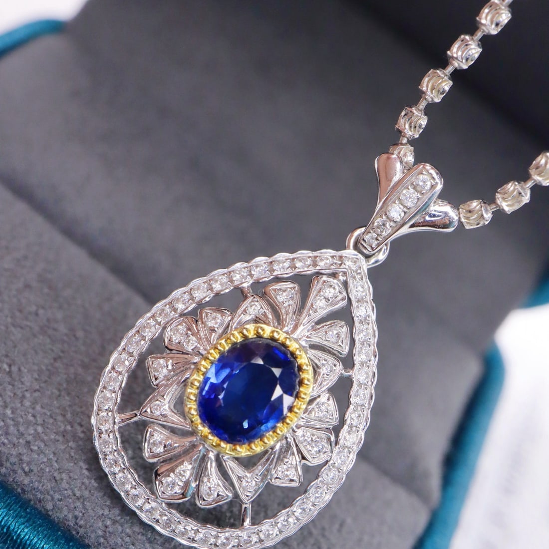14k Gold 1.17 Ctw Natural Sapphire & Diamond Pendant( Without Chain ): Ref:231162346 // gold content:14k gold // main gemstone:sapphire // shape:oval // carat weight:0. 86ct // color:royal blue // treatment:natural // // adjacent gemstone 2 : diamond // shape:round //