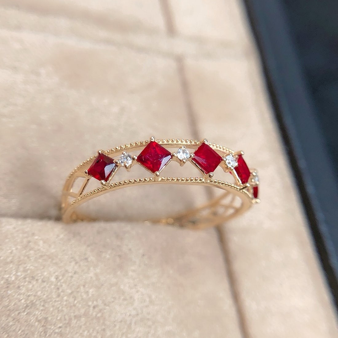 14k Gold 0.45 Ctw Vivid Red Natural Ruby & Diamond Ring - 2