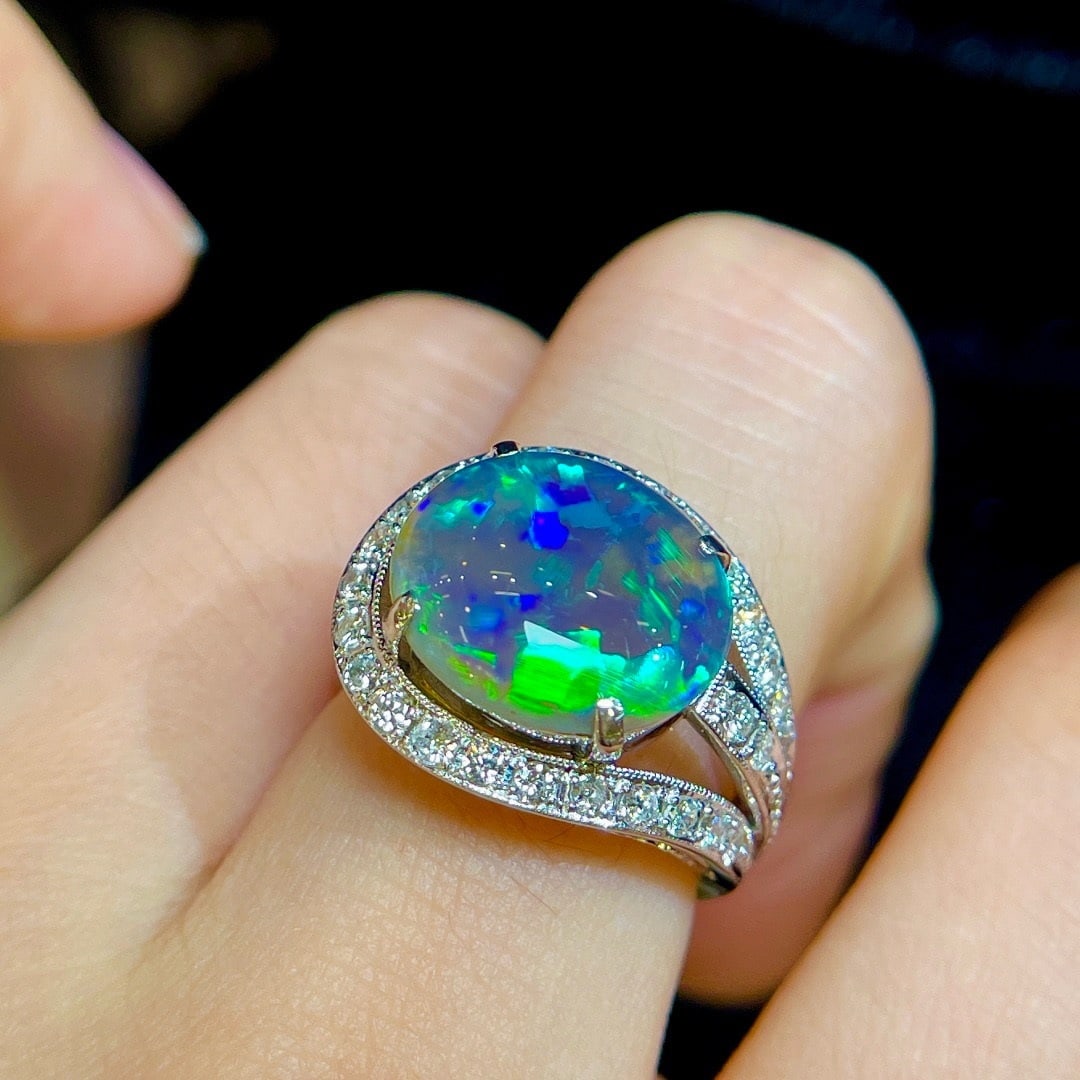 14k Gold 3.68 Ctw Natural Opal & Diamond Ring - 8