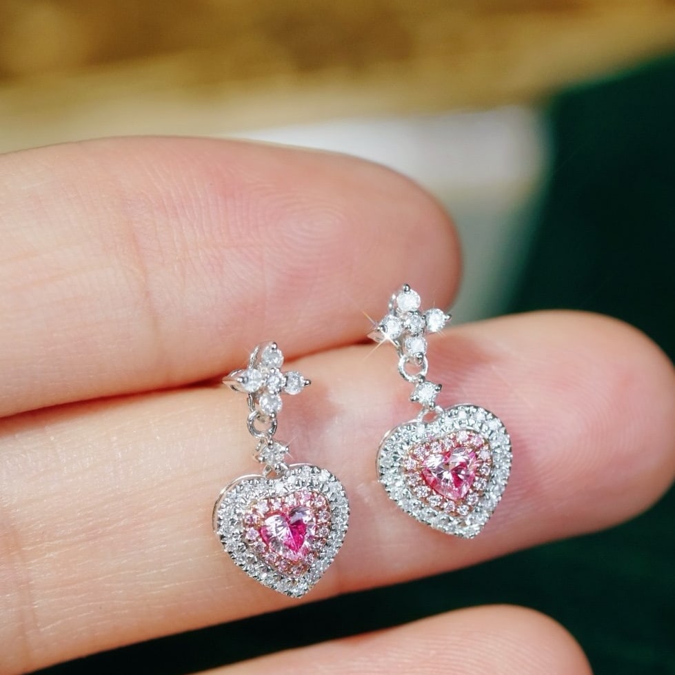 14k Gold 0.50 Ctw Natural Pink Diamond & Diamond Earrings: Ref:231162409 // gold content:14k gold // main gemstone:pink diamond // shape:heart // carat weight:0. 20ct // color:pink // treatment:natural // // adjacent gemstone 2 : diamond // shape:round //