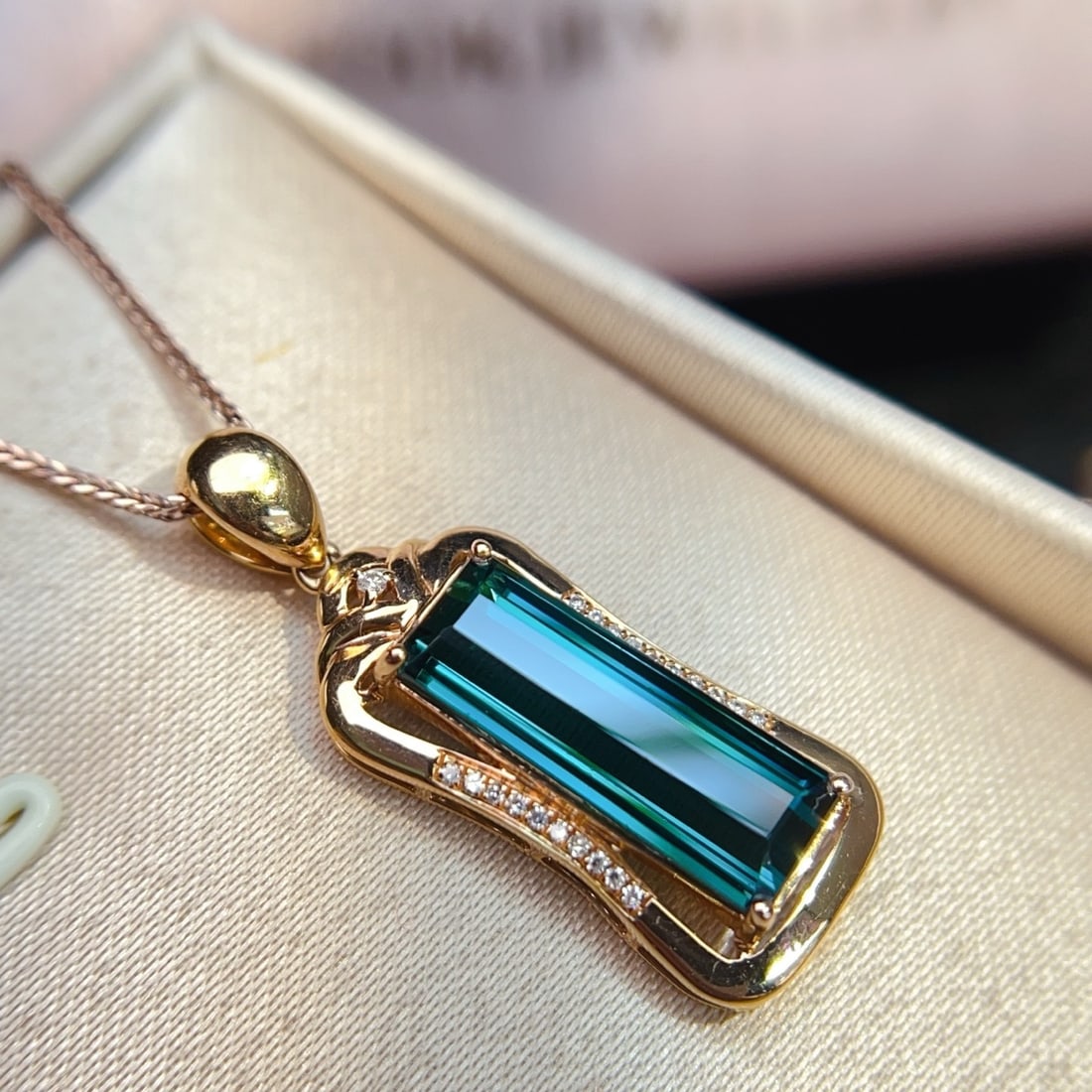 14k Gold 4.86 Ctw Natural Tourmaline & Diamond Pendant( Without Chain ) - 4