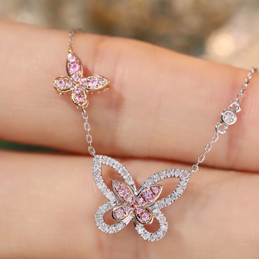 14k Gold 0.32 Ct Natural Color Diamond Necklace: Ref:231163145 // gold content:14k gold // main gemstone:color diamond // shape:round // carat weight:0. 32ct // clarity grade:vs-si // color:color // treatment:natural // cut grade:g // Condition: