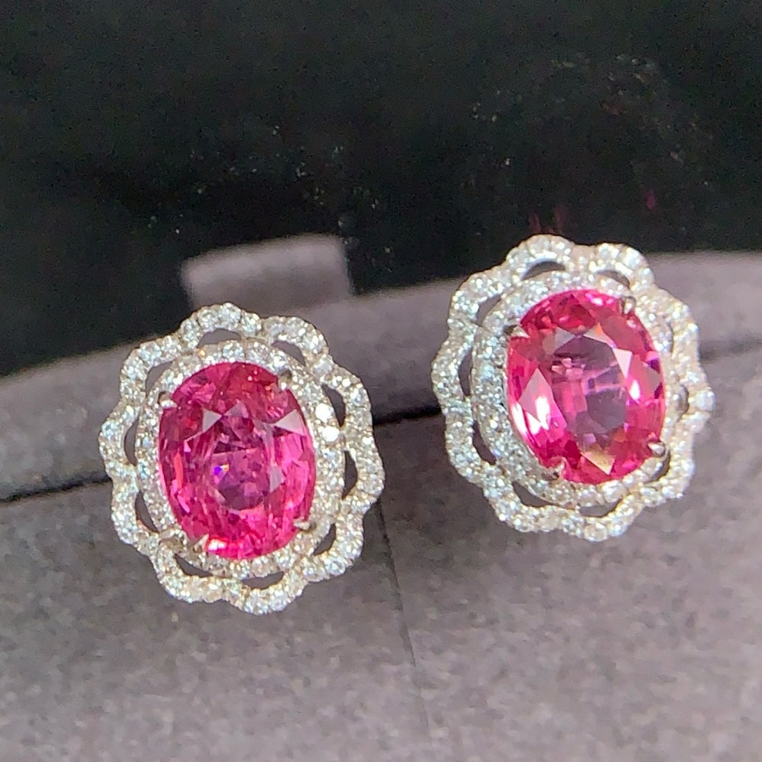 14k Gold 1.81 Ct Natural Spinel & Diamond Earrings - 5