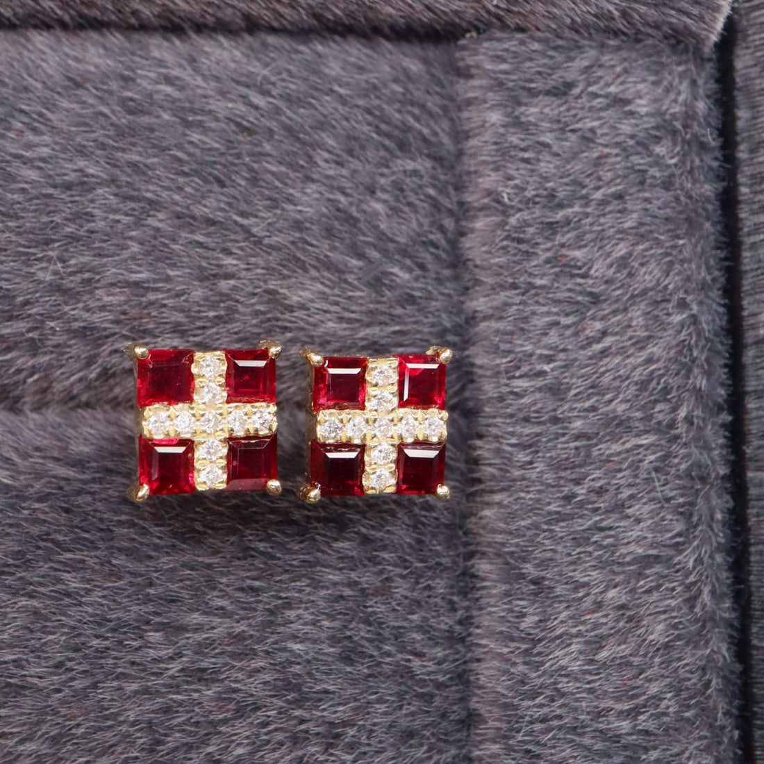14k Gold 1.08 Ctw Natural Ruby & Diamond Earrings - 2