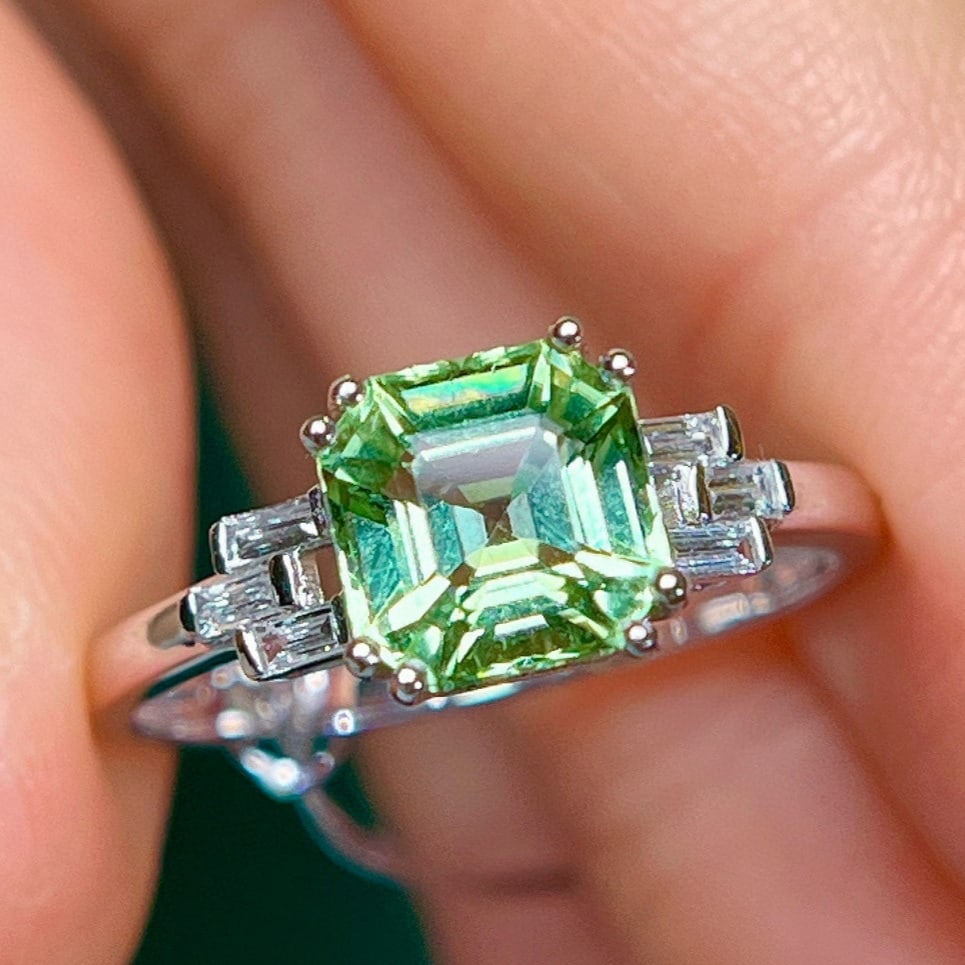14k Gold 1.24 Ctw Natural Tourmaline & Diamond Ring: Ref:231163210 // gold content:14k gold // ring size:7. 25us // // main gemstone:tourmaline // shape:octagonal // carat weight:1. 15ct // color:green // treatment:natural // // adjacent gemstone 2 :
