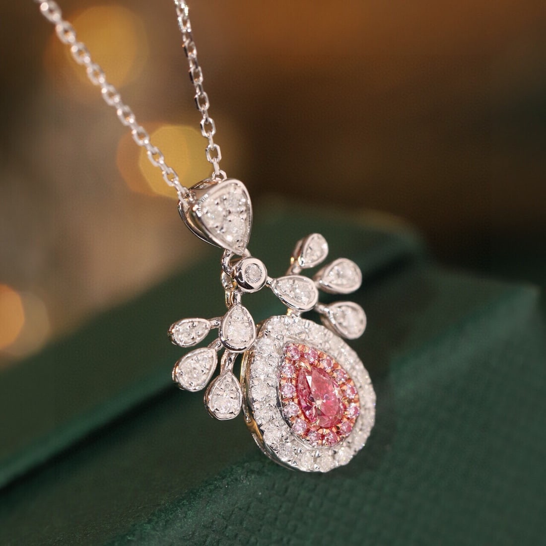 14k Gold 0.47 Ctw Natural Pink Diamond & Diamond & Diamond Necklace: Ref:231163237 // gold content:14k gold // main gemstone:pink diamond // shape:pear // carat weight:0. 17ct // color:pink // treatment:natural // // adjacent gemstone 2 : diamond // shape:round //