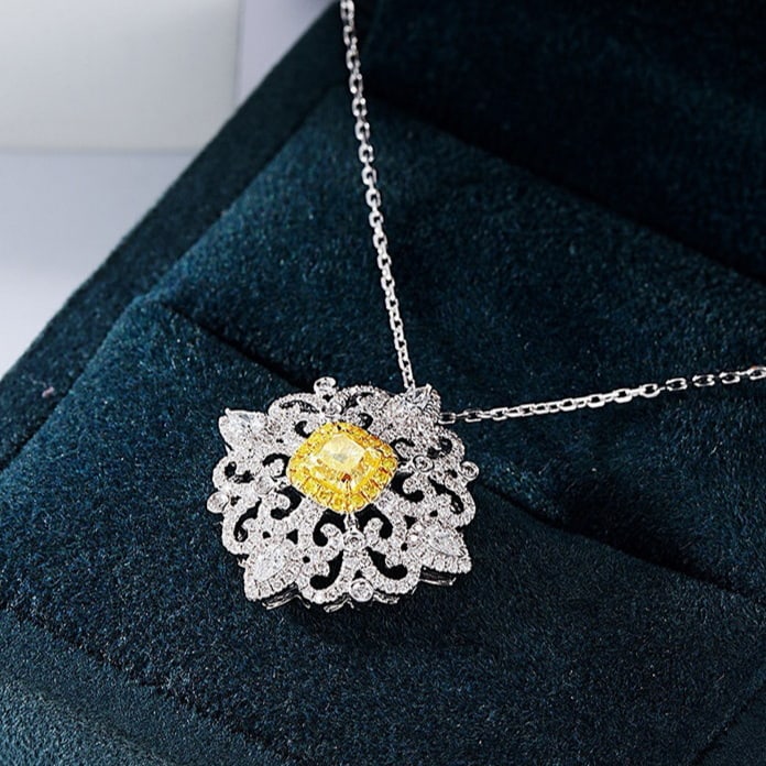 14k Gold 1.05 Ctw Natural Yellow Diamond & Diamond Necklace: Ref:231163239 // gold content:14k gold // main gemstone:yellow diamond // shape:cushion // carat weight:0. 50ct // color:yellow // treatment:natural // // adjacent gemstone 2 : diamond // shape:multip