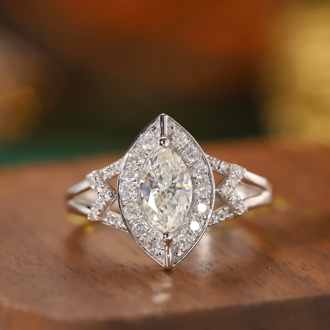 14k Gold 1.07 Ctw Natural H Diamond Ring: Ref:231163240 // gold content:14k gold // ring size:7. 25us // // main gemstone:diamond // shape:marquise // carat weight:0. 75ct // clarity grade:vs-si // color:h // treatment:natural // // adjacent 