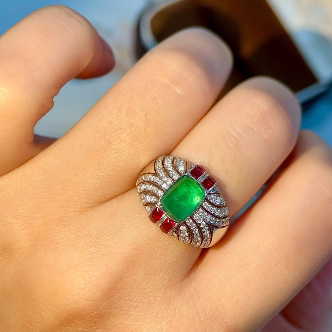 14k Gold 2.56 Ctw Natural Emerald & Diamond Ring - 5