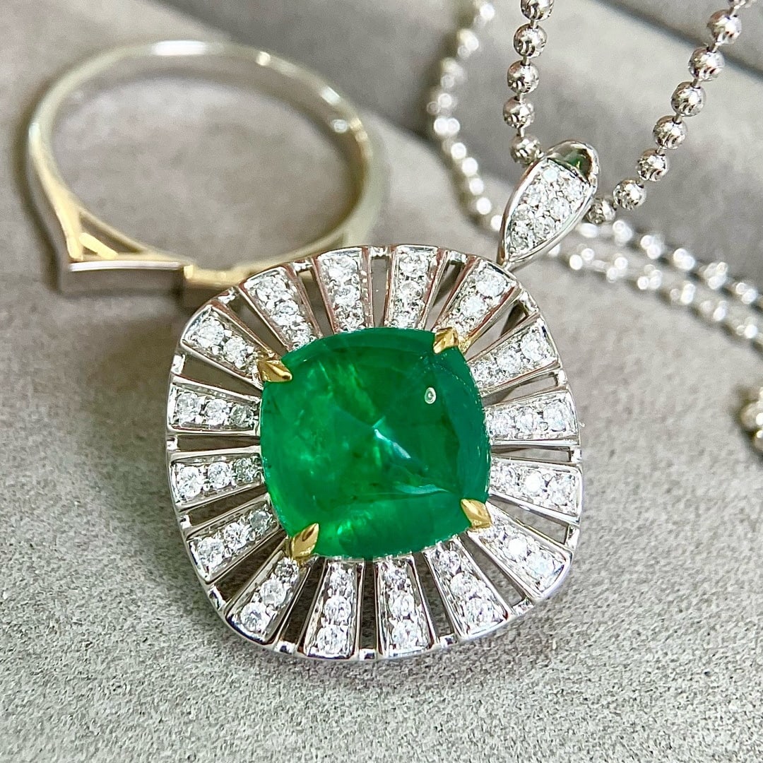 14k Gold 5.46 Ctw Vivid Green Natural Emerald & Diamond Ring/pendant( Without Chain ) - 6