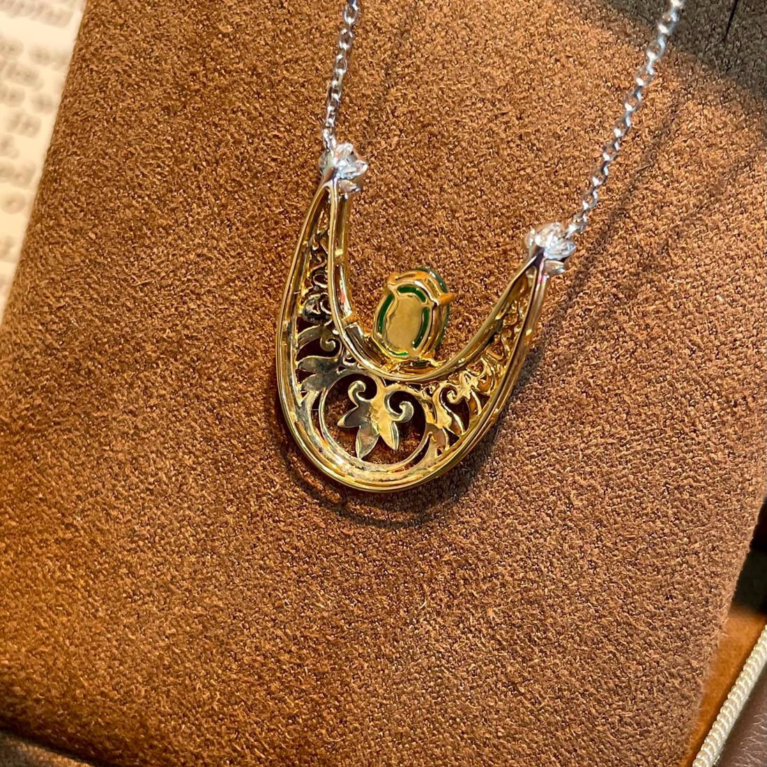 14k Gold 1.66 Ctw Vivid Green Natural Emerald & Diamond Necklace - 6