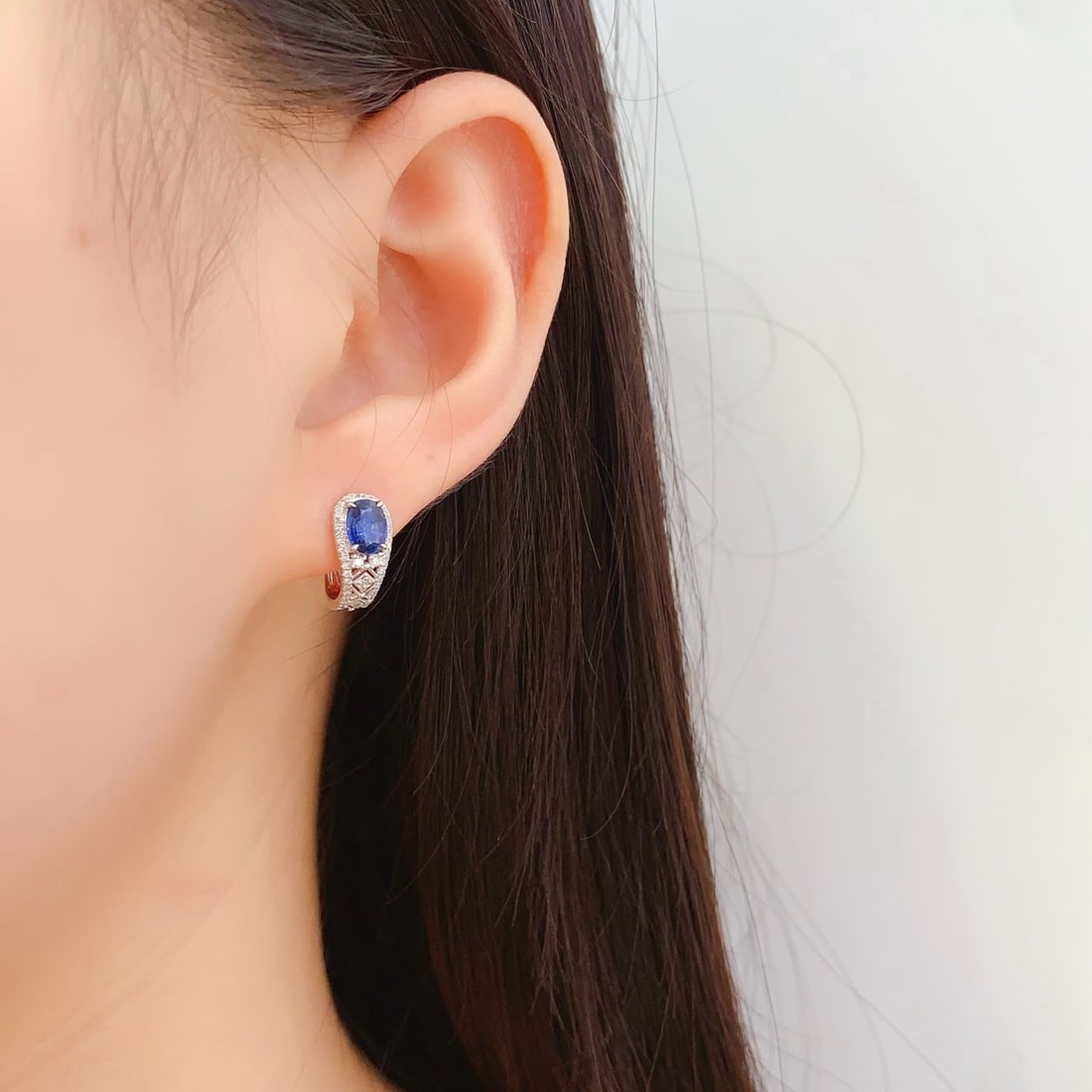 14k Gold 1.5 Ct Natural Sapphire & Diamond Earrings - 6