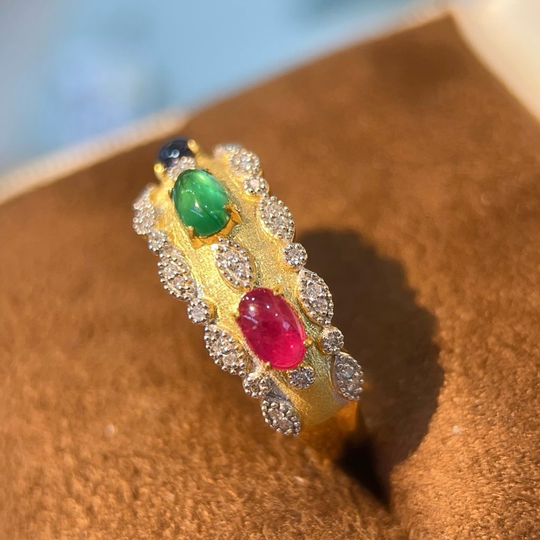 14k Gold 1.4 Ctw Natural Ruby & Sapphire & Emerald & Diamond Ring - 5
