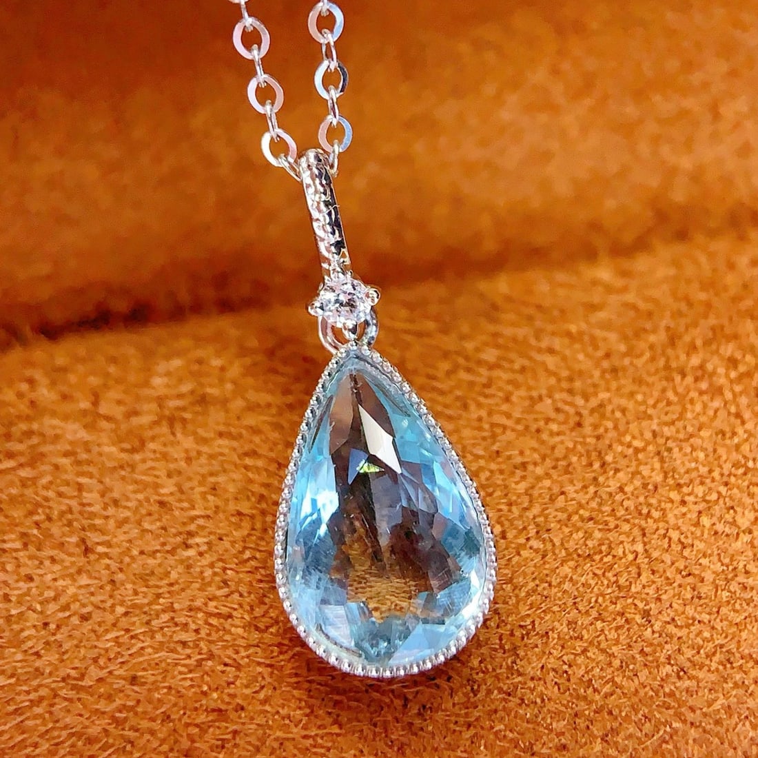 14k Gold 2.28 Ct Natural Aquamarine & Sapphire Pendant( Without Chain ) - 4