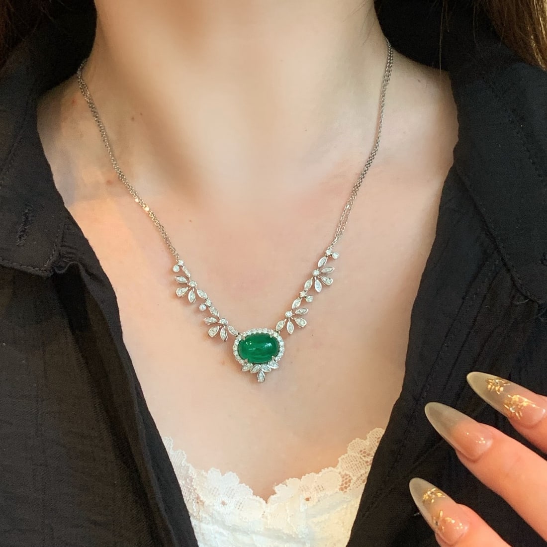 14k Gold 7.51 Ctw Natural Emerald & Diamond Necklace - 5