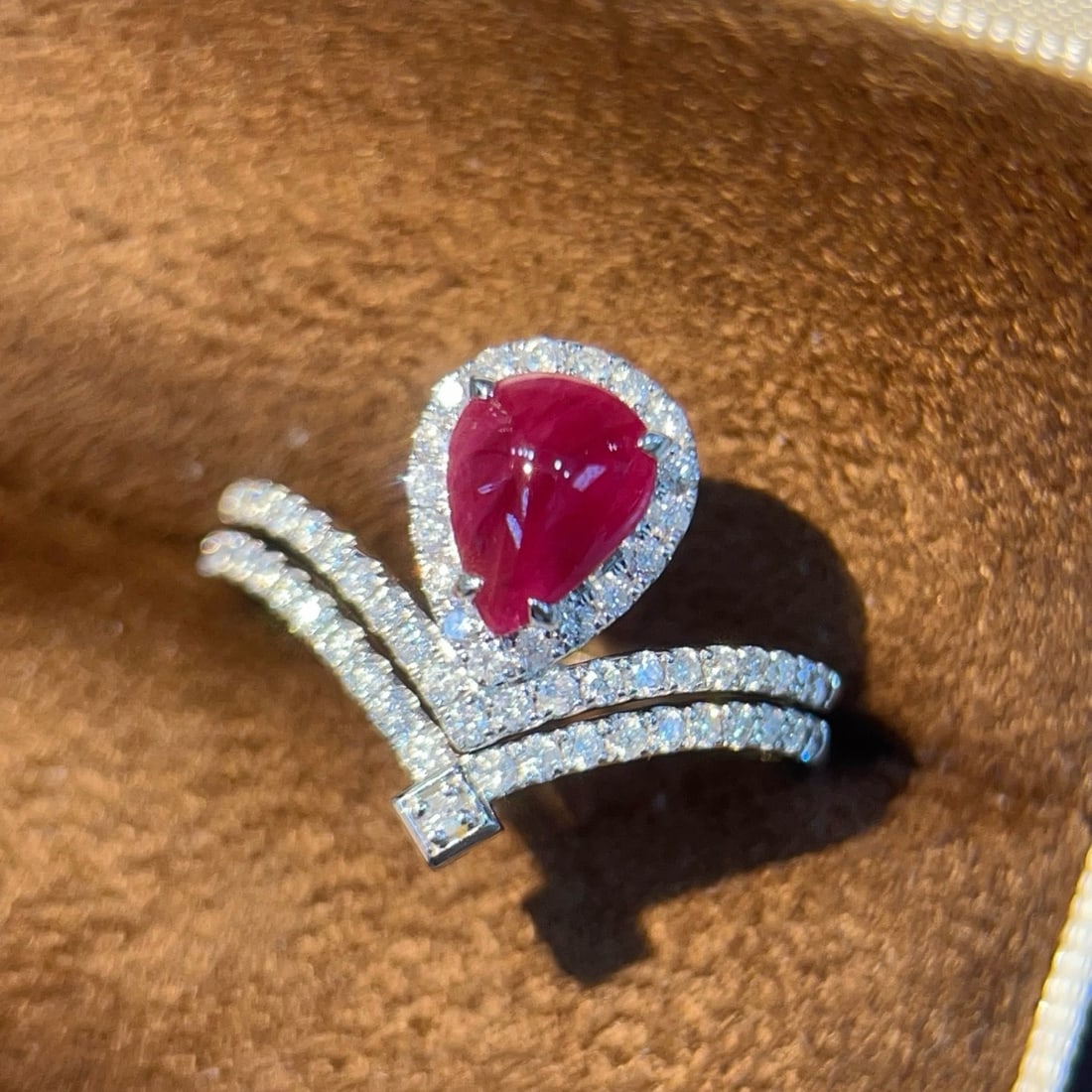 14k Gold 1.52 Ctw Natural Ruby & Diamond Ring - 2