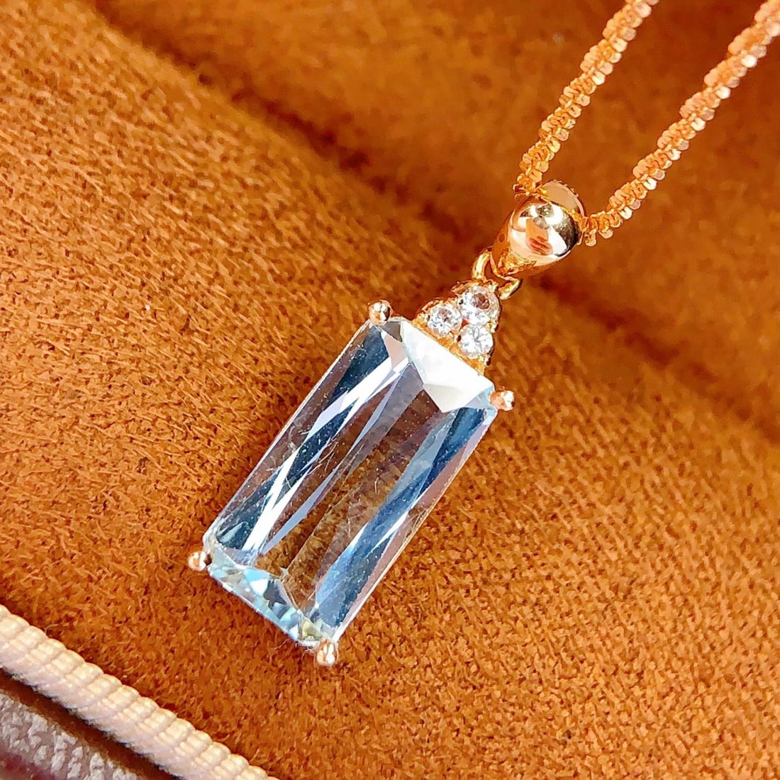 14k Gold 2.26 Ct Natural Aquamarine & Sapphire Pendant( Without Chain ) - 2