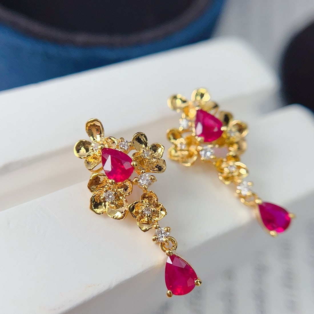 14k Gold 1.30 Ct Natural Ruby & Diamond Earrings - 4