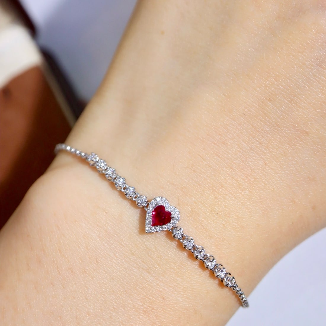 14k Gold 0.59 Ctw Natural Ruby & Diamond Bracelet - 4