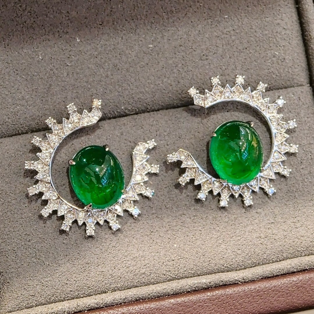 14k Gold 6.66 Ctw Vivid Green Natural Emerald & Diamond Earrings - 5