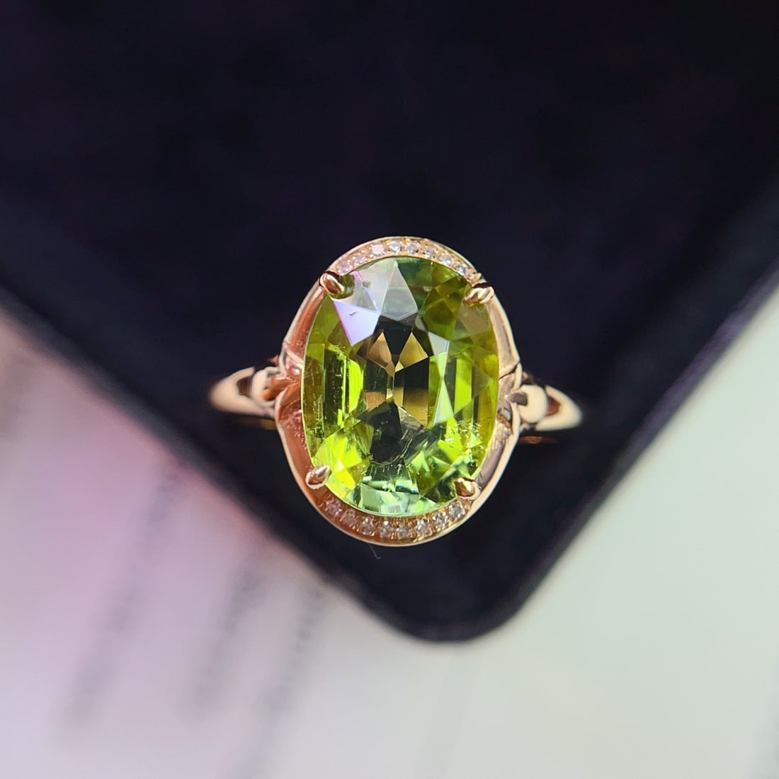 14k Gold 3.15 Ct Natural Tourmaline & Diamond Ring: Ref:231164148 // gold content:14k gold // ring size:7. 25us // // main gemstone:tourmaline // shape:oval // carat weight:3. 15ct // color:green // treatment:natural // // adjacent gemstone 2 :