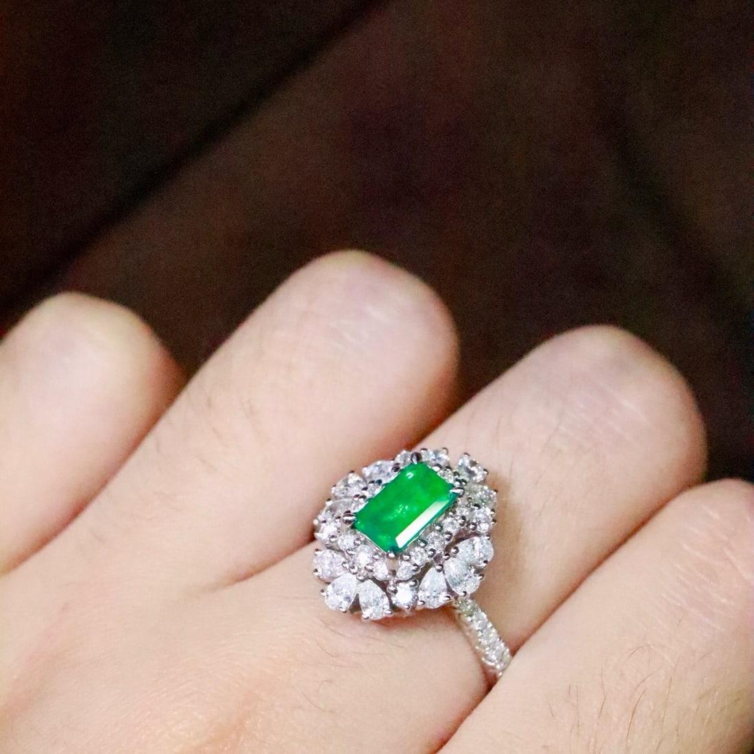 14k Gold 1.74 Ctw Natural Emerald & Diamond Ring - 6