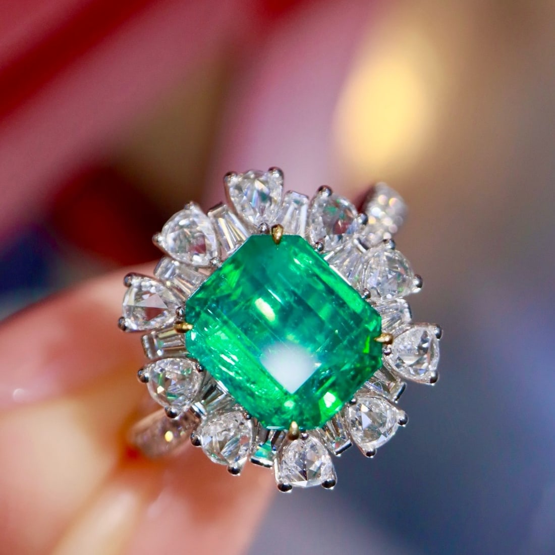 14k Gold 3.17 Ctw Natural Emerald & Diamond Ring - 3