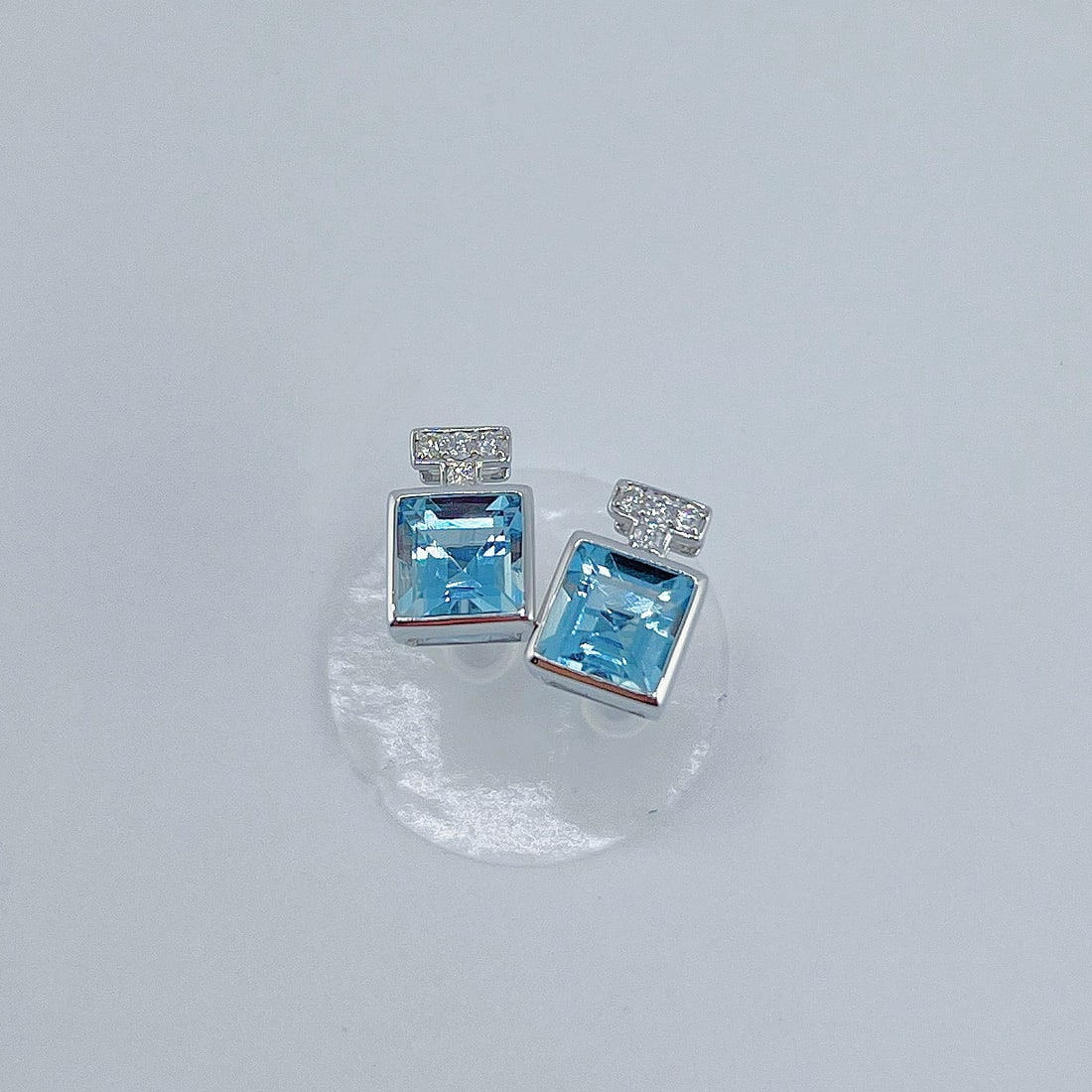 14k Gold 1.91 Ctw Natural Aquamarine & Diamond Earrings - 2