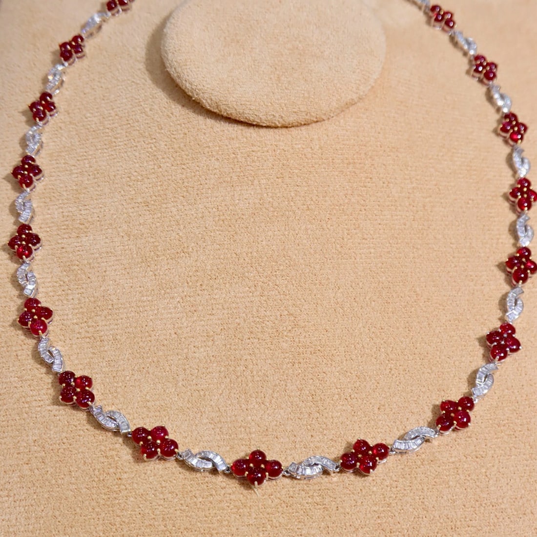 14k Gold 25.28 Ctw Vivid Red Natural Ruby & Diamond Bracelet - 4
