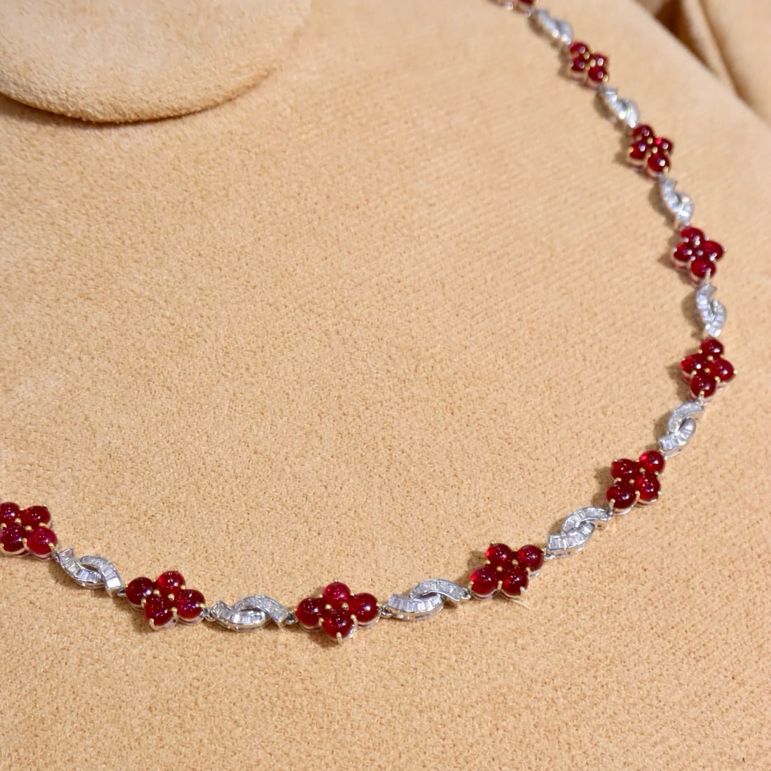 14k Gold 25.28 Ctw Vivid Red Natural Ruby & Diamond Bracelet - 5