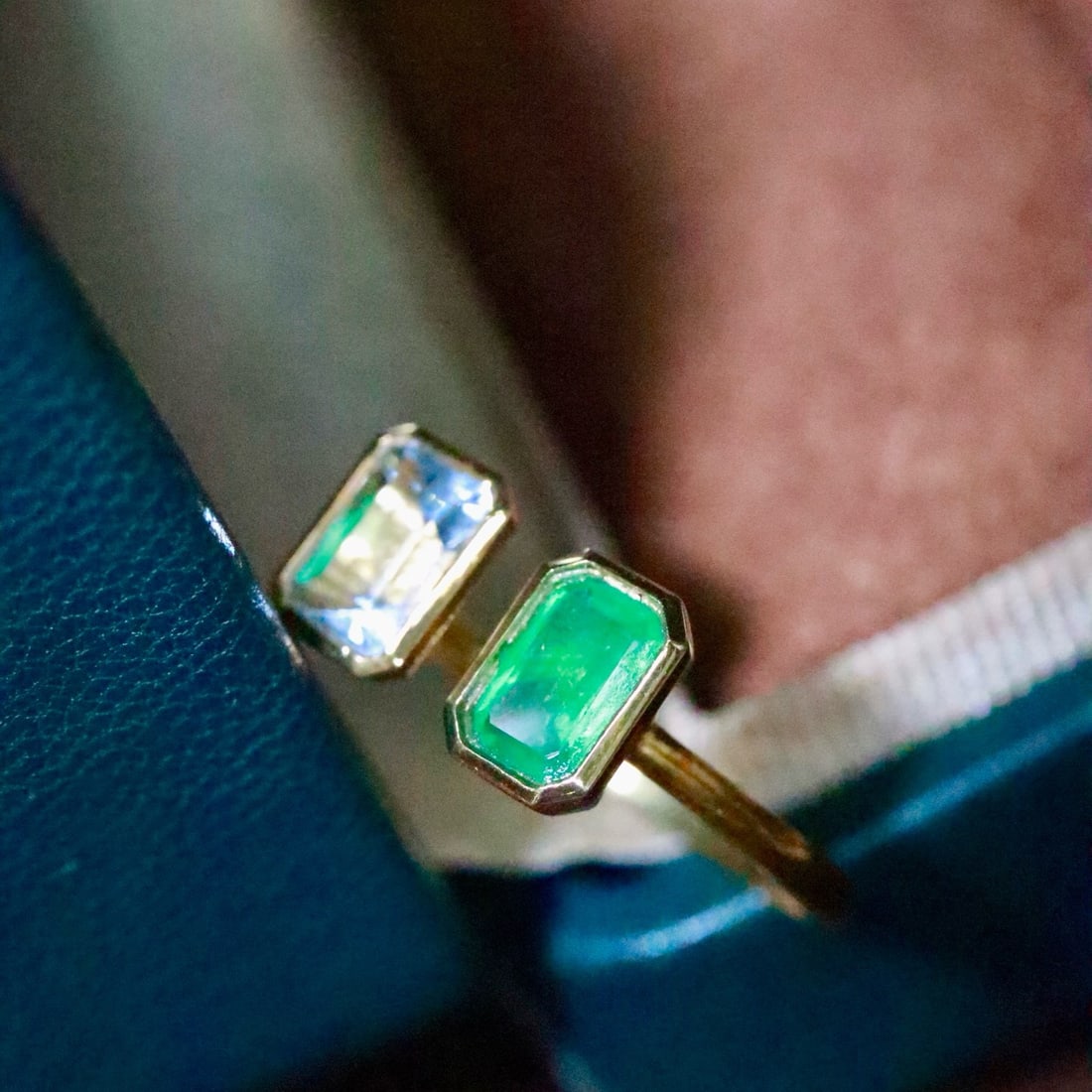 14k Gold 1.15 Ctw Natural Emerald & Aquamarine & Toi Et Moi Ring - 3