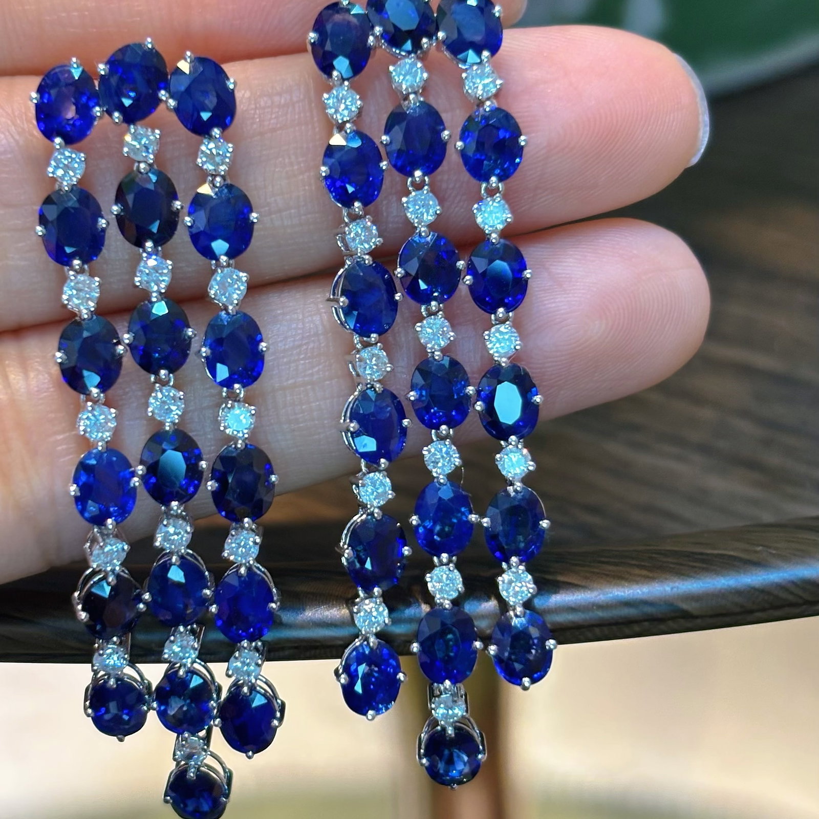 14k Gold 17 Ct Natural Sapphire & Diamond Earrings - 3