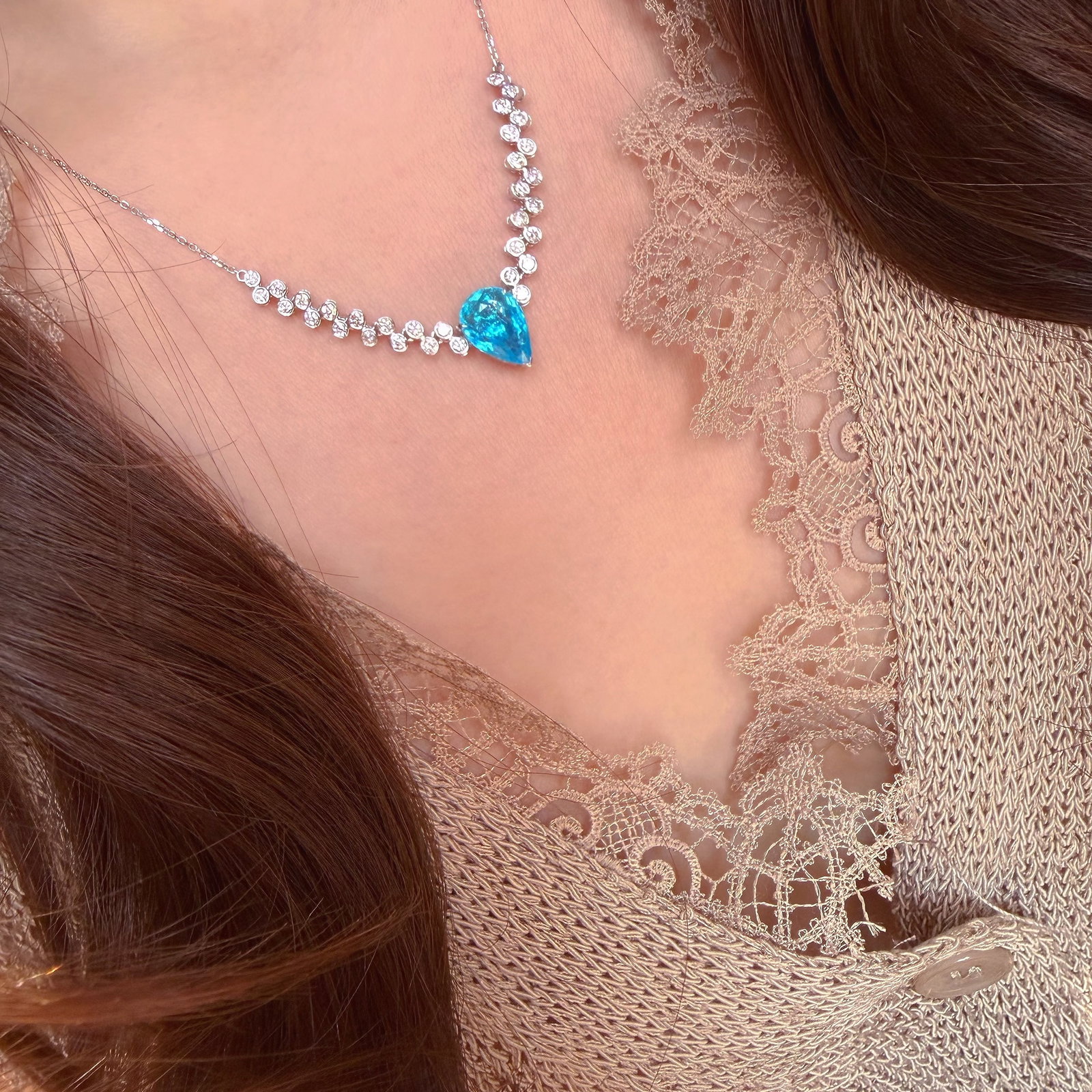 14k Gold 2.2 Ctw Natural Paraiba Tourmaline & Diamond Necklace - 9