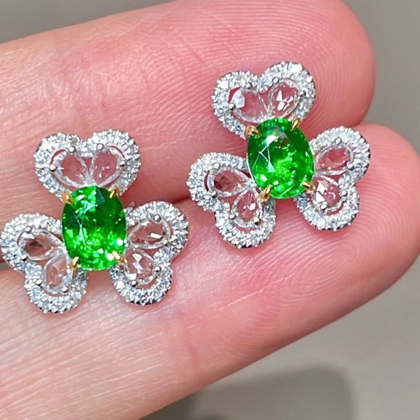 14k Gold 1.26 Ct Natural Tsavorite & Diamond & Sapphire Earrings - 5