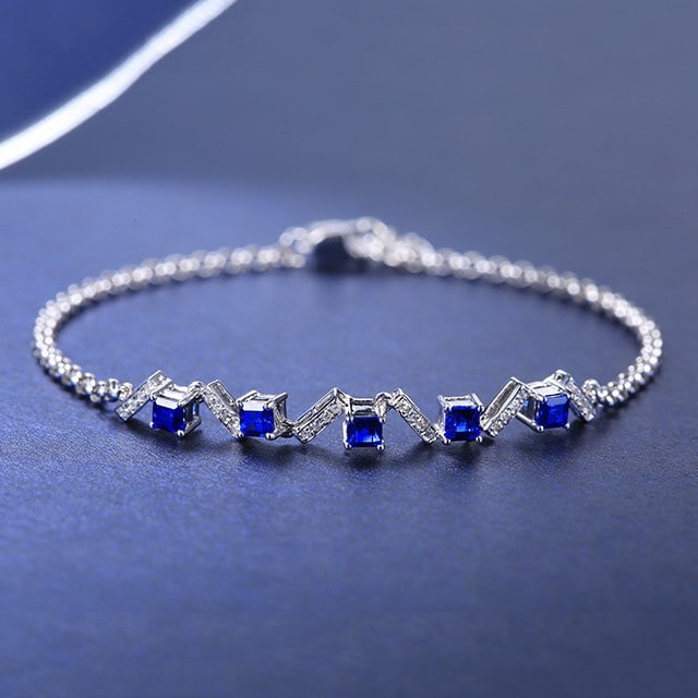 14k Gold 1.18 Ctw Natural Sapphire & Diamond Bracelet: Ref:231164282 // gold content:14k gold // main gemstone:sapphire // shape:pear // carat weight:1. 1ct // color:blue // treatment:natural // // adjacent gemstone 2 : diamond // number of stones:28 //