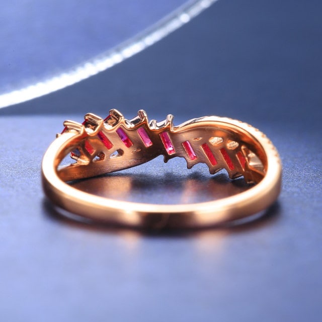 14k Gold 0.47 Ctw Natural Ruby & Diamond Ring - 4