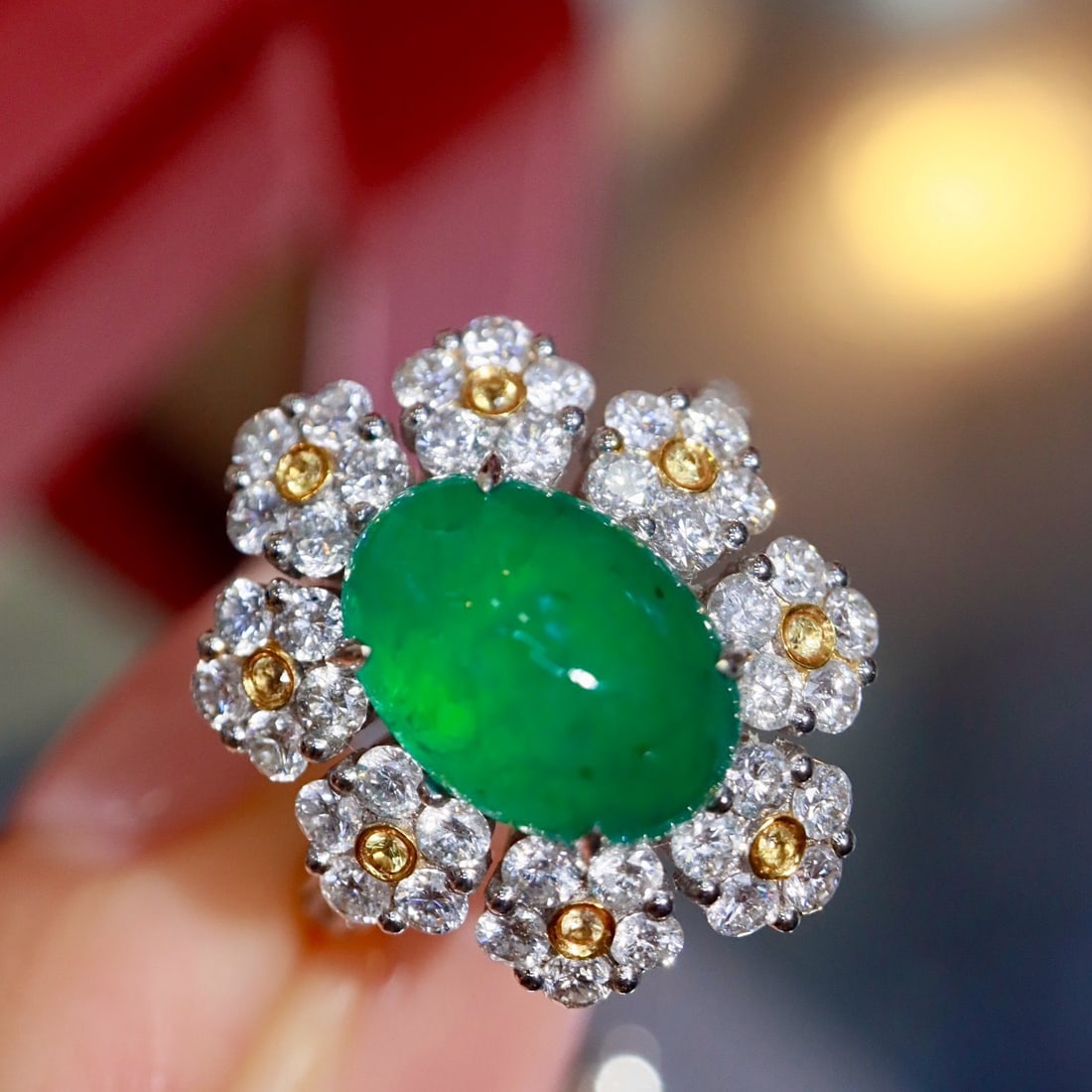 14k Gold 6.00 Ctw Natural Emerald & Diamond Ring - 3