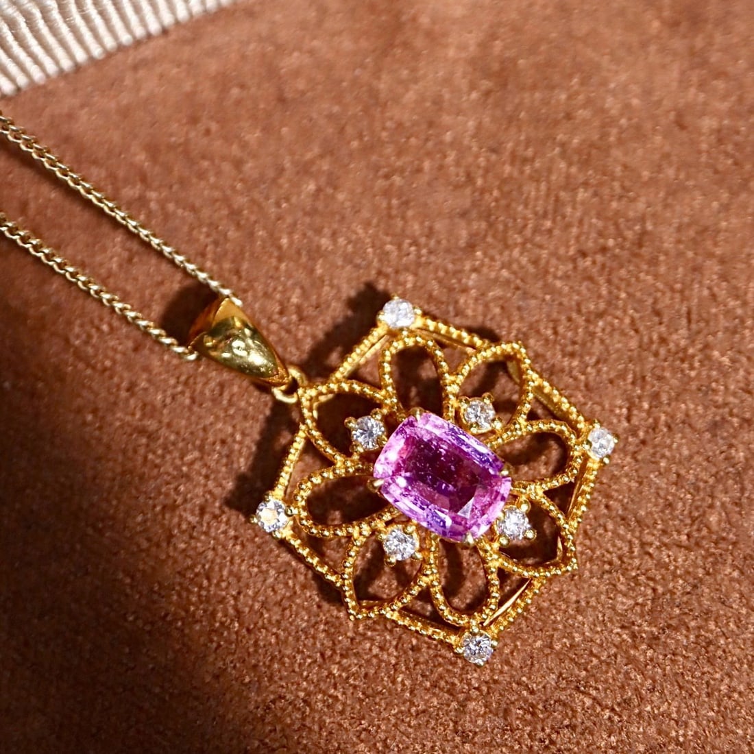 14k Gold 0.87 Ctw Natural Padparadscha Sapphire & Diamond Pendant( Without Chain ) - 3