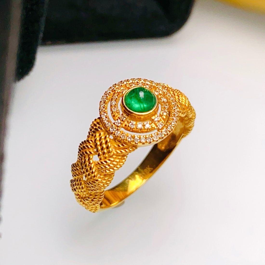 14k Gold 0.40 Ct Natural Emerald & Diamond Ring - 3