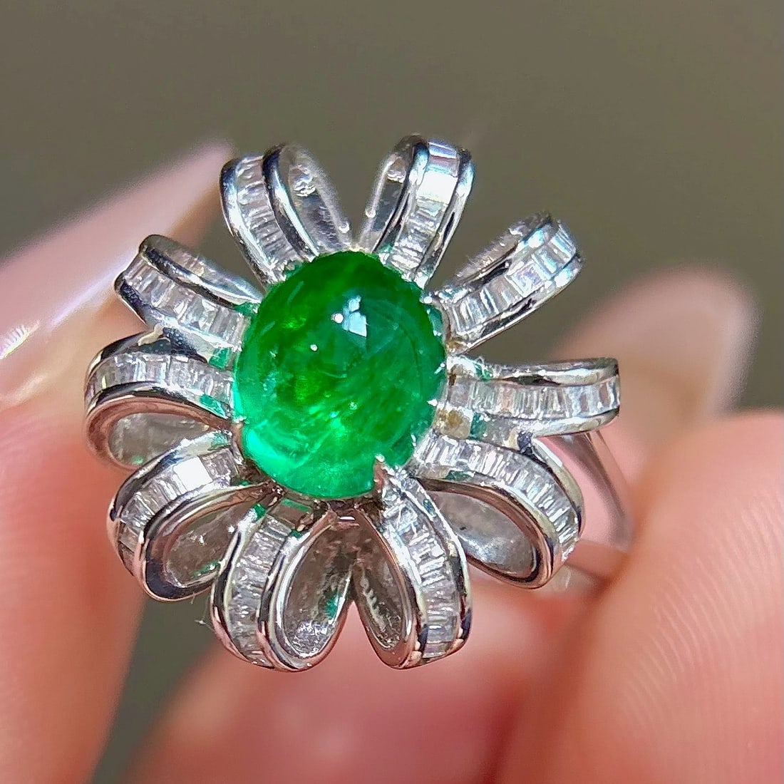 14k Gold 2.45 Ctw Natural Emerald & Diamond Ring - 4