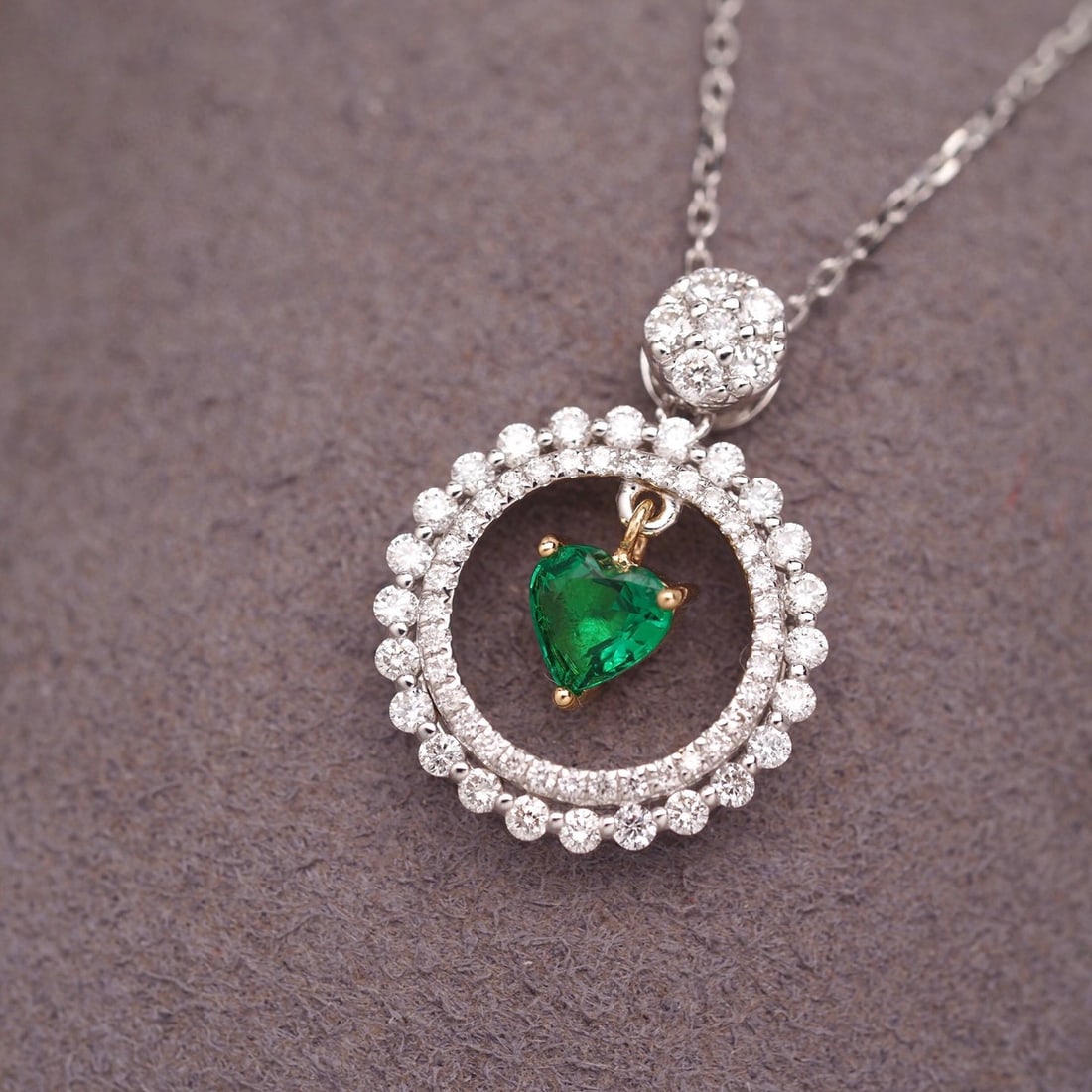 14k Gold 0.71 Ctw Vivid Green Natural Emerald & Diamond Pendant( Without Chain ) - 3