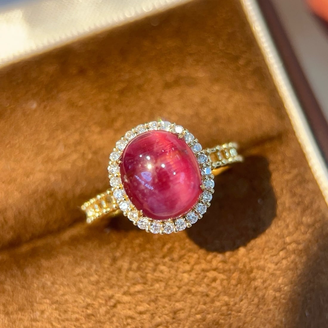 14k Gold 3.94 Ctw Natural Tourmaline & Diamond Ring: Ref:231164418 // gold content:14k gold // ring size:7. 25us // // main gemstone:tourmaline // shape:oval // carat weight:3. 77ct // color:red // treatment:natural // // adjacent gemstone 2 : diamond