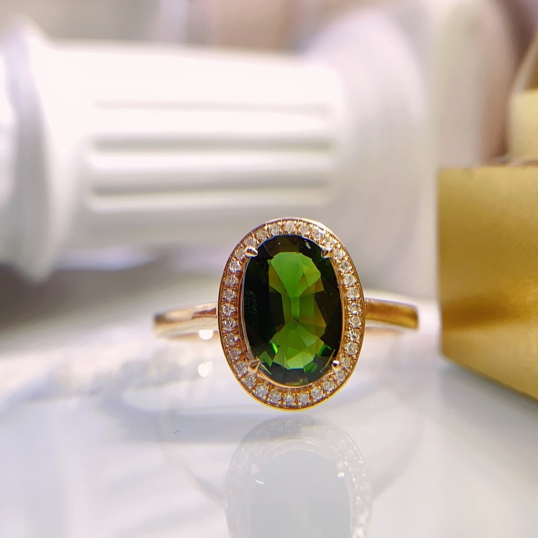 14k Gold 1.50 Ct Natural Tourmaline & Diamond Ring: Ref:231164426 // gold content:14k gold // ring size:7. 25us // // main gemstone:tourmaline // shape:oval // carat weight:1. 50ct // color:green // treatment:natural // // adjacent gemstone 2 :