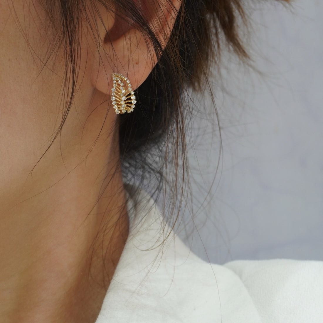 14k Gold 0.68 Ct Natural H Diamond Earrings - 8